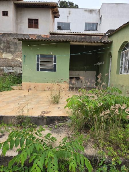 Casa lote inteiro