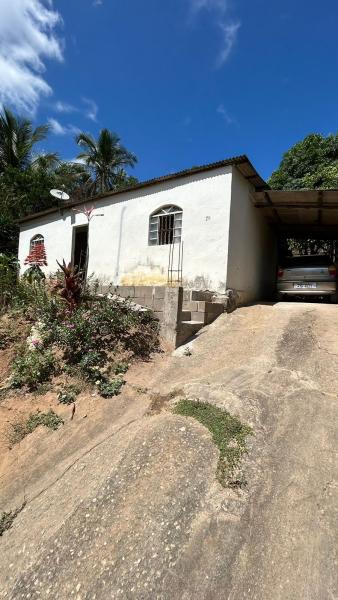 Chácara com casa 2 quartos Chonim de Baixo