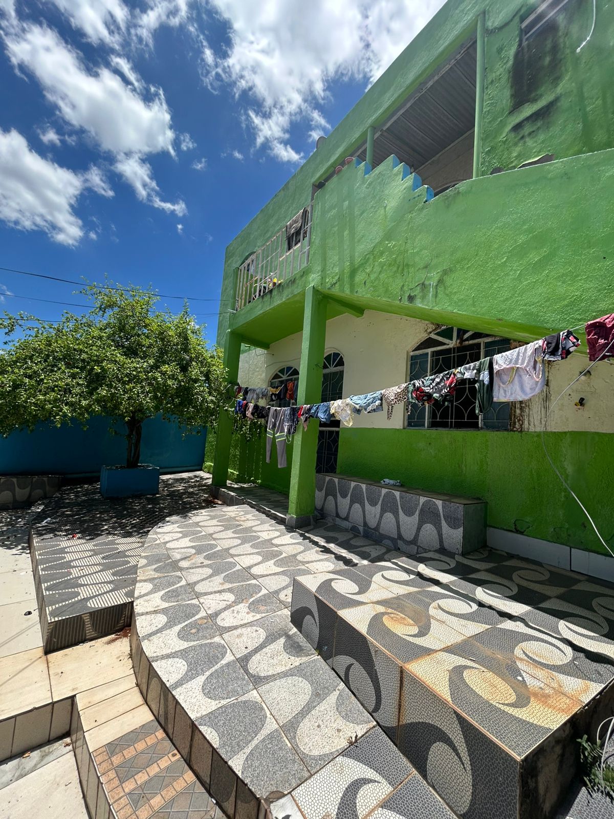 Duas casas no bairro Park Fraternidade