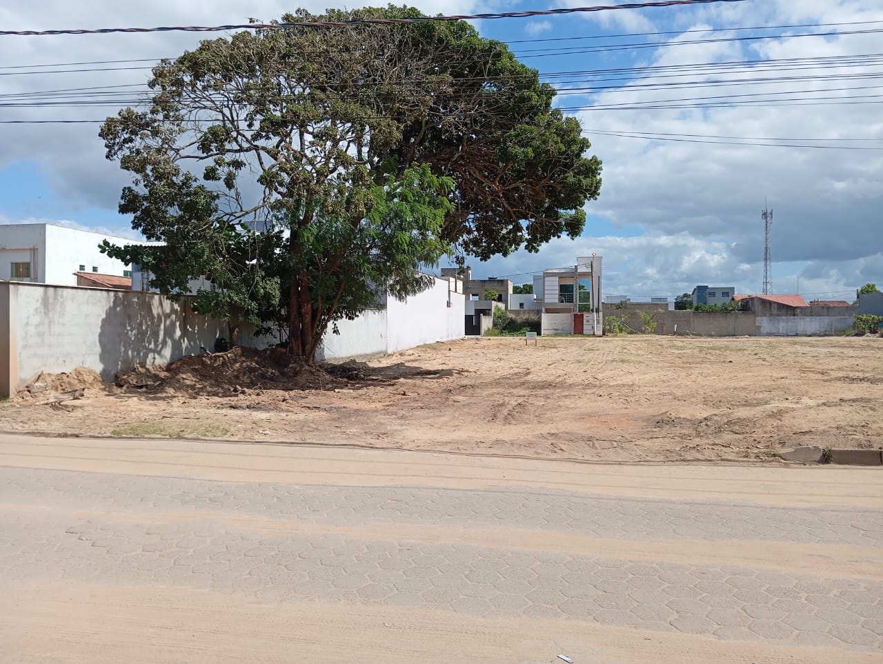 🌴✨ TERRENO À VENDA EM GURIRI SUL | LOCALIZAÇÃO PRIVILEGIADA ✨🏡