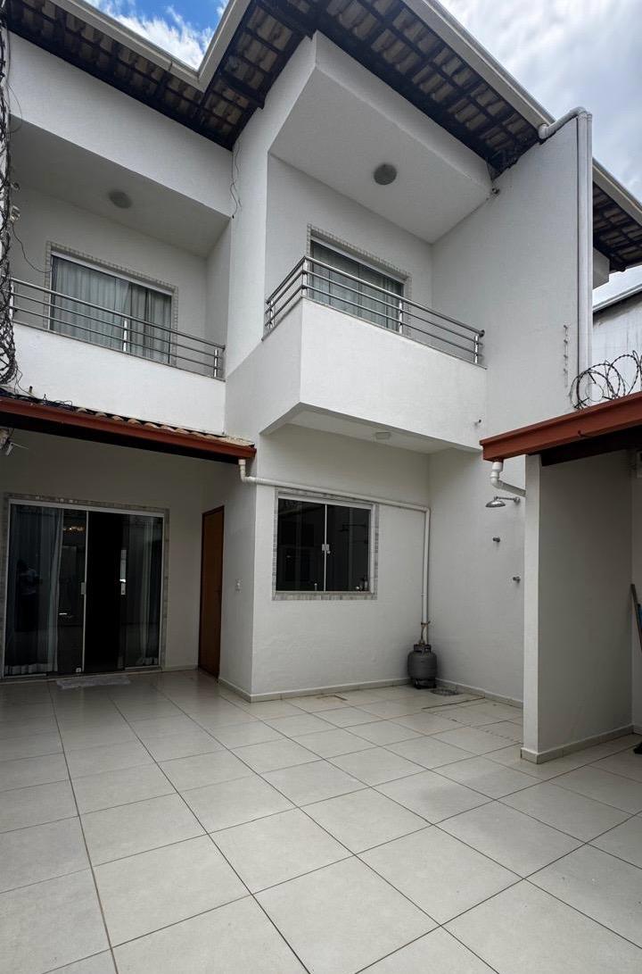 Duplex 3 quartos(1 suíte) JK2