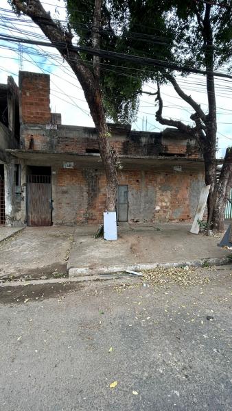 Ponto comercial em construção no Santa Rita