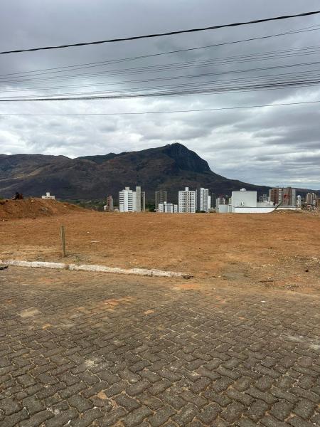Lote 400 metros Alto Esplanada