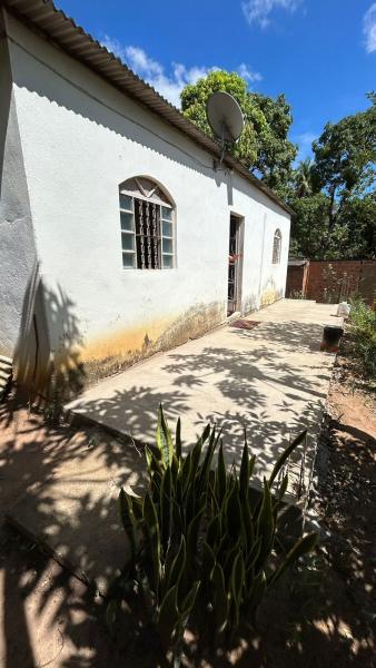 Chácara com casa 2 quartos Chonim de Baixo