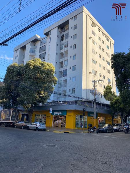 Apartamento de cobertura 3 quartos no Centro