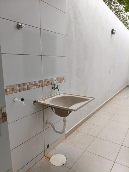 Casa 2 quartos Alvorada