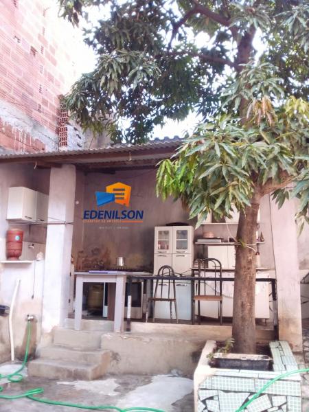 Oportunidade casa com duas moradas e terraço