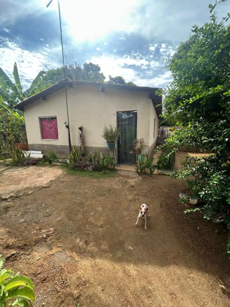 Duas casas no Recanto dos Sonhos