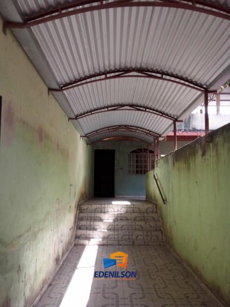 Oportunidade casa com duas moradas e terraço