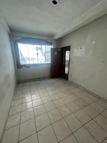 3 imóveis no Centro