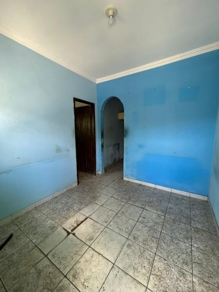 Duas casas no bairro Park Fraternidade