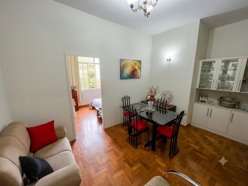 Apartamento Centro com 4 quartos