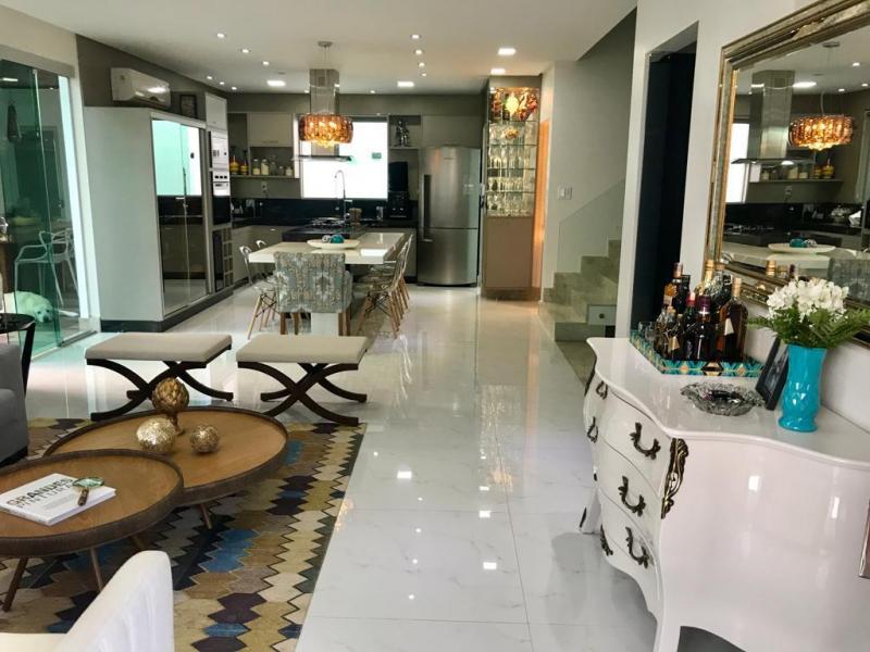 Duplex luxo 5 quartos Lagoa Santa