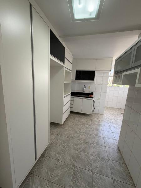 Cobertura 3 quartos no bairro Esplanada