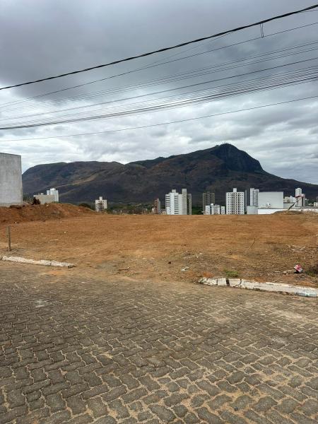 Lote 400 metros Alto Esplanada