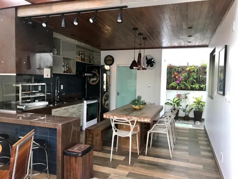 Duplex luxo 5 quartos Lagoa Santa