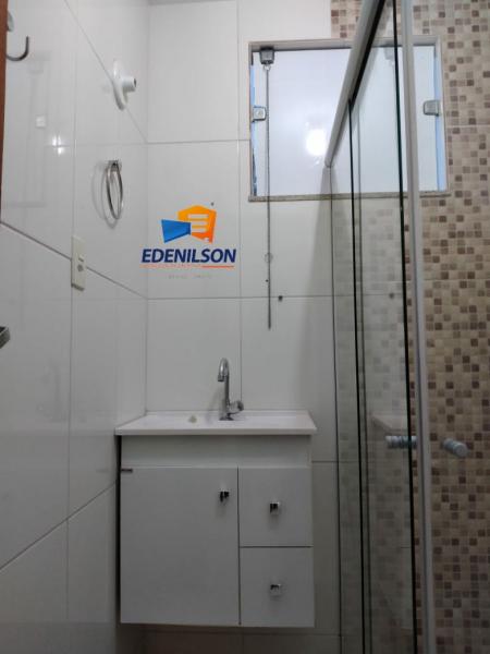 Apartamento  02 quartos e terraço coletivo.