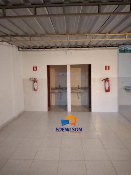 Apartamento  02 quartos e terraço coletivo.