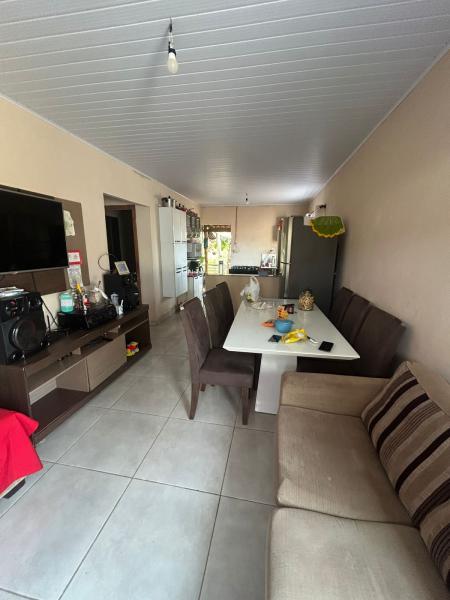 Duas casas no Recanto dos Sonhos