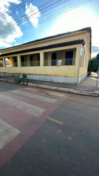 Casa grande em Nacip Raydan