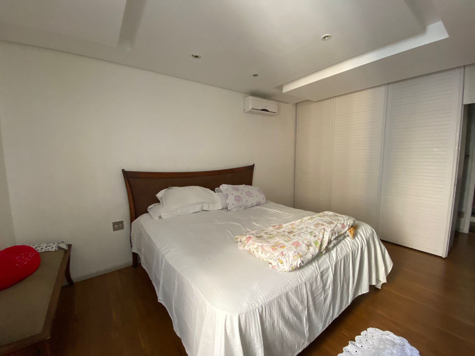 Apartamento 4 quartos(1 suíte)  no Centro