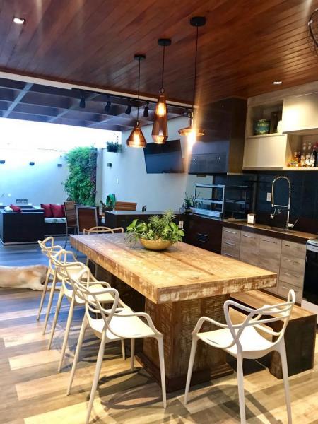 Duplex luxo 5 quartos Lagoa Santa