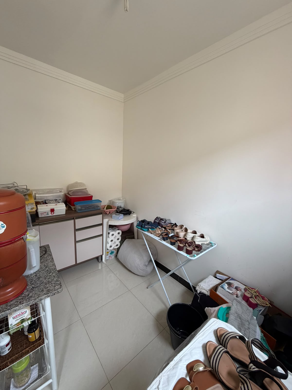 Apartamento 3 quartos + quarto serviço Esperança