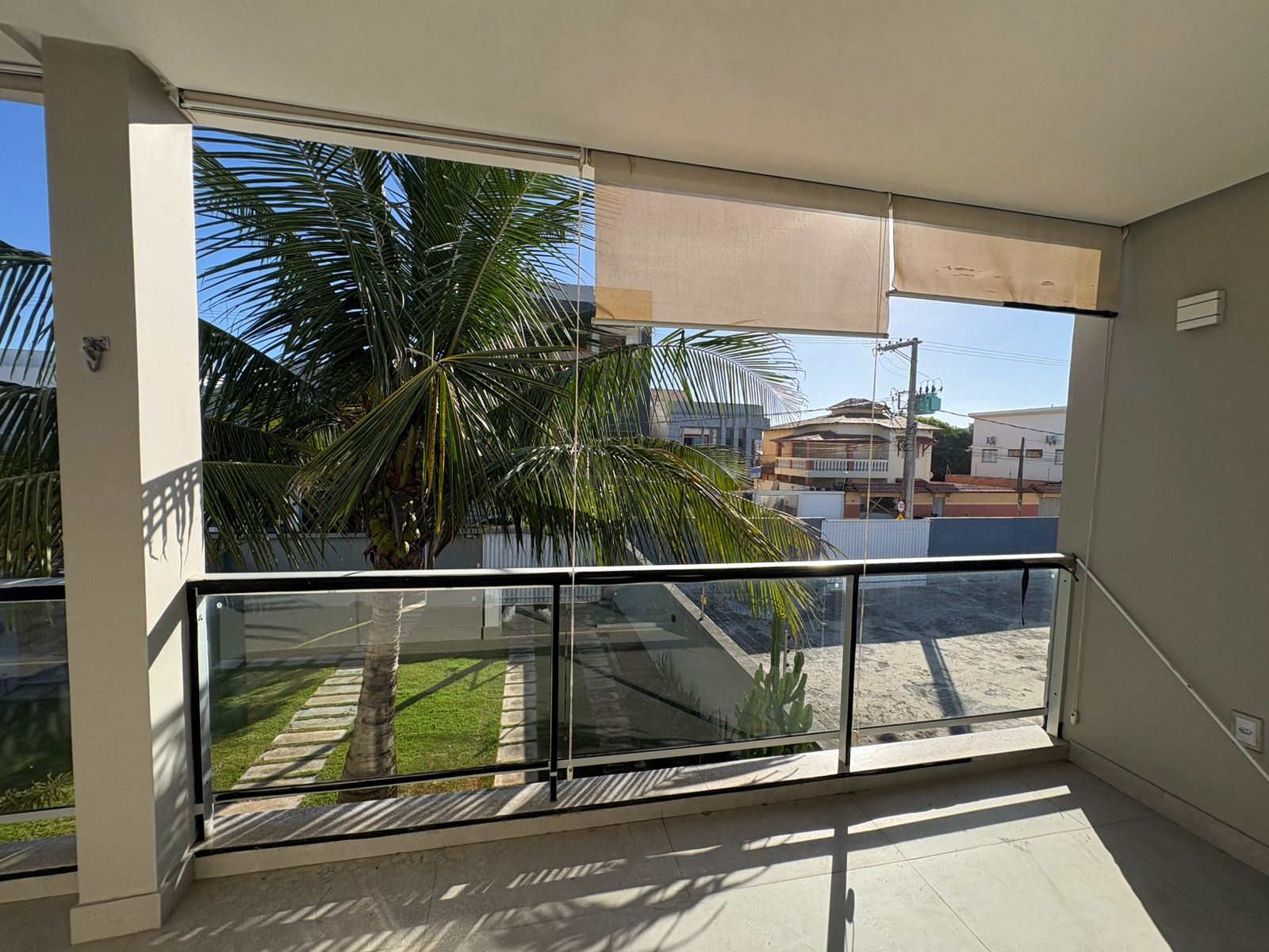 🏡✨ VIVA A POUCOS PASSOS DO MAR EM GURIRI! 🌊