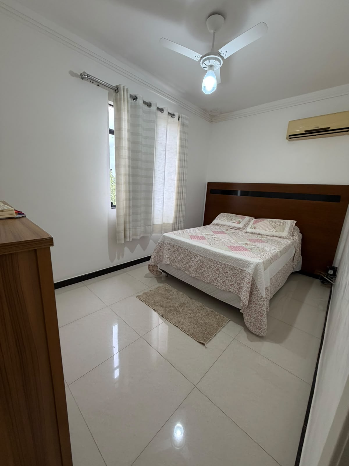 Apartamento 3 quartos + quarto serviço Esperança