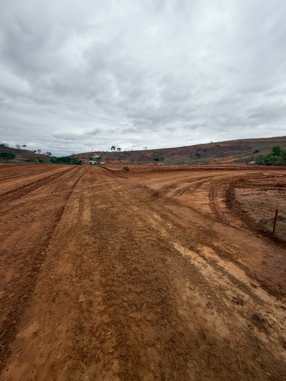 Lotes bairro Vista Dourada
