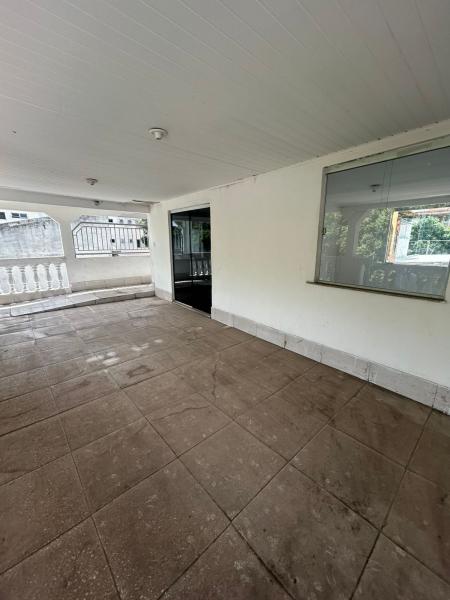 3 imóveis no Centro