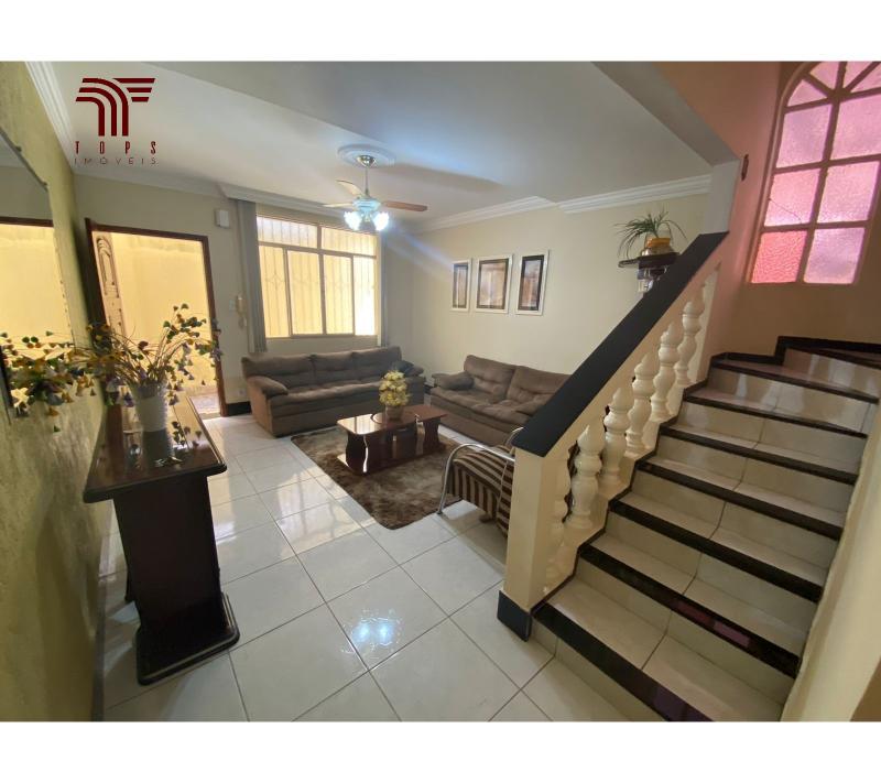 Apartamento triplex com 3 quartos bairro Esperança