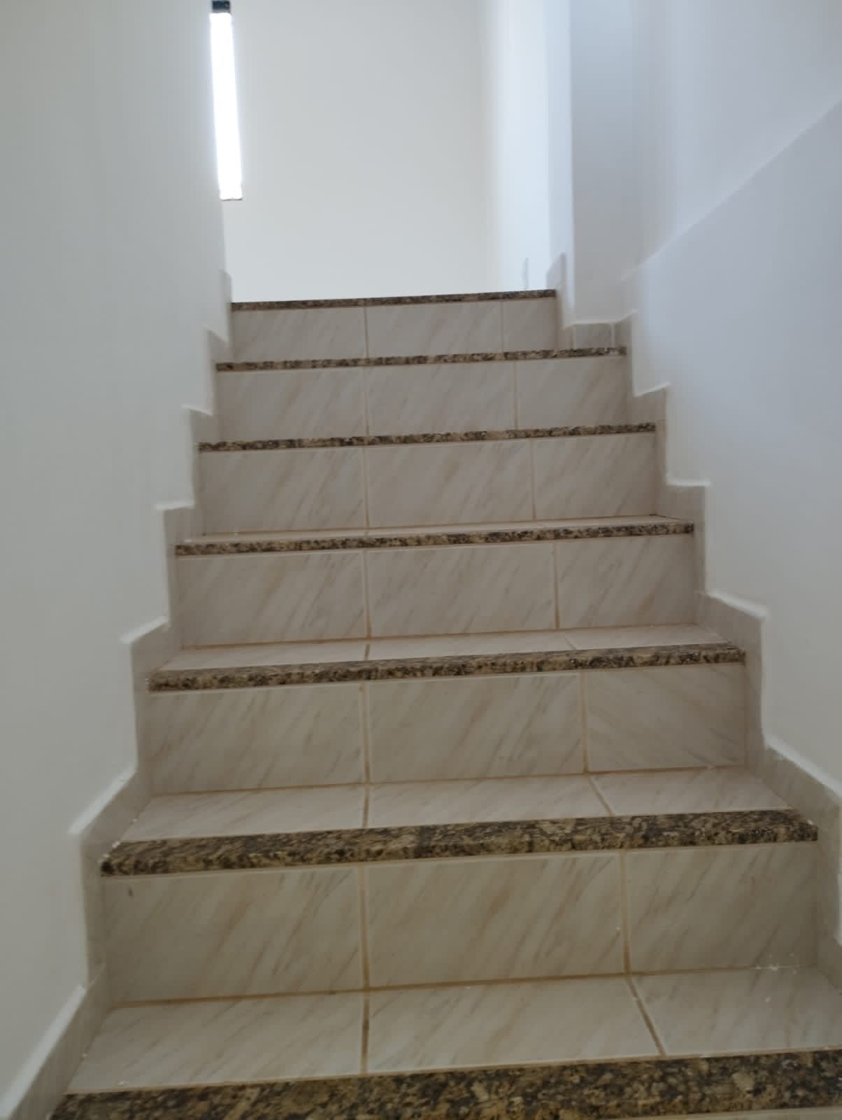 🏠 CASA COM 4 DORMITÓRIOS À VENDA EM GURIRI NORTE – 3 QUADRAS DA PRAIA 🌊
