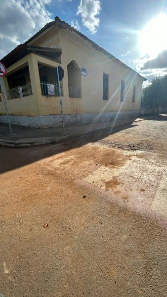 Casa grande em Nacip Raydan