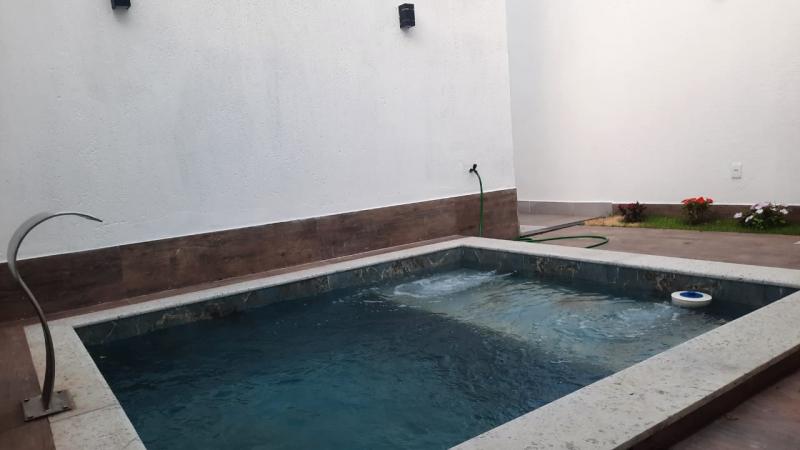 Duplex luxo com piscina no Alto Esplanada