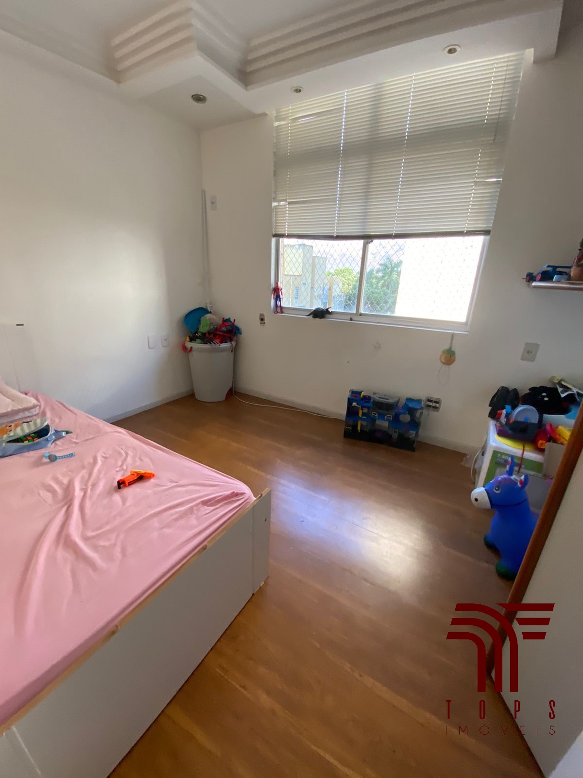 Apartamento 4 quartos(1 suíte)  no Centro