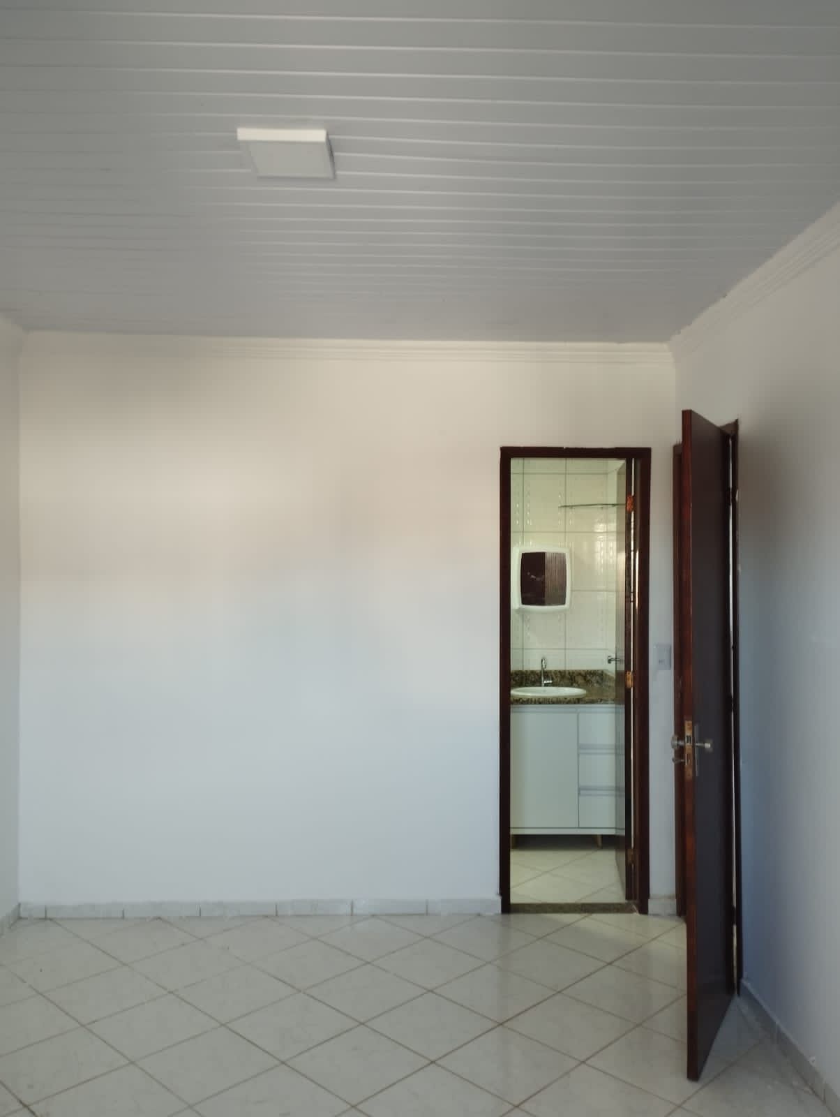 🏠 CASA COM 4 DORMITÓRIOS À VENDA EM GURIRI NORTE – 3 QUADRAS DA PRAIA 🌊