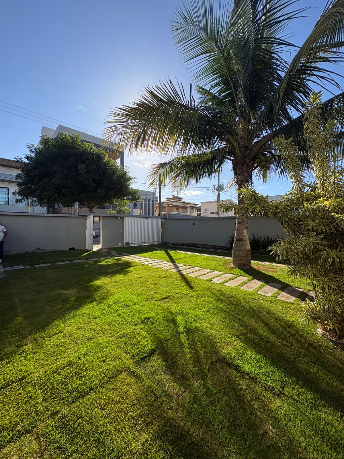 🏡✨ VIVA A POUCOS PASSOS DO MAR EM GURIRI! 🌊