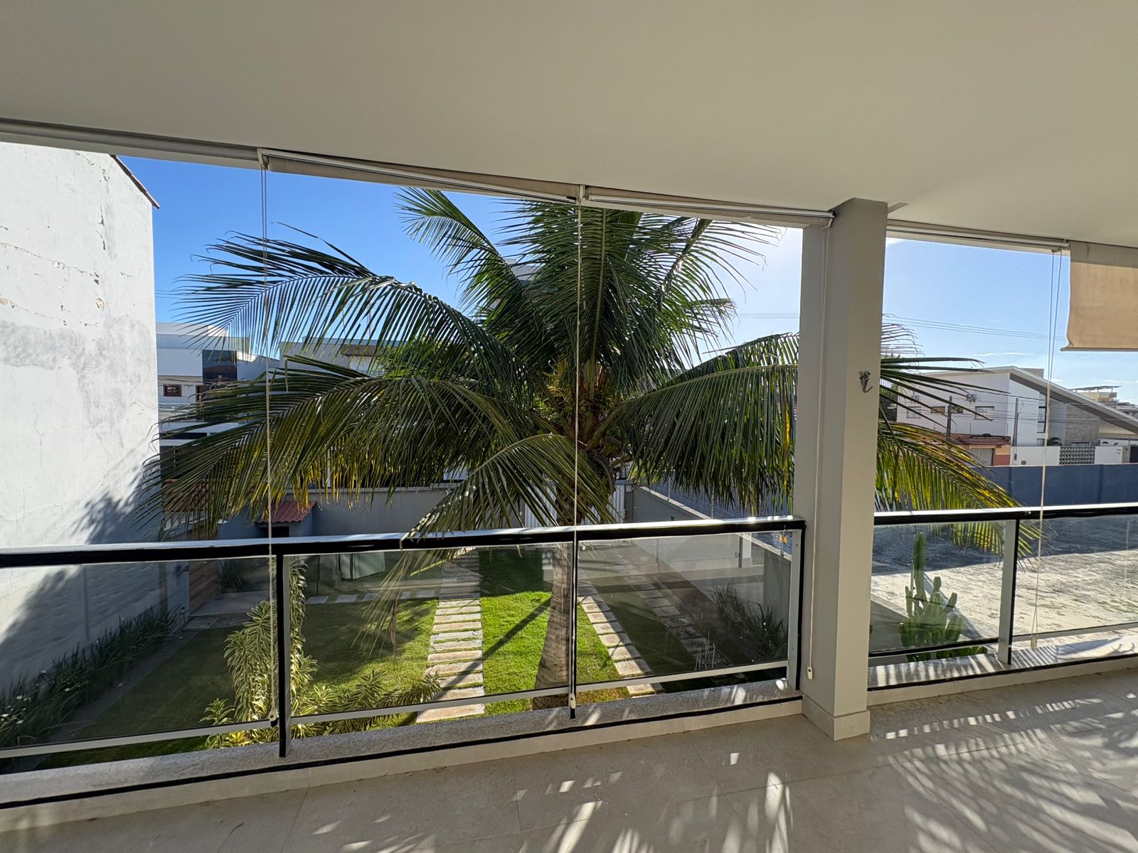 🏡✨ VIVA A POUCOS PASSOS DO MAR EM GURIRI! 🌊