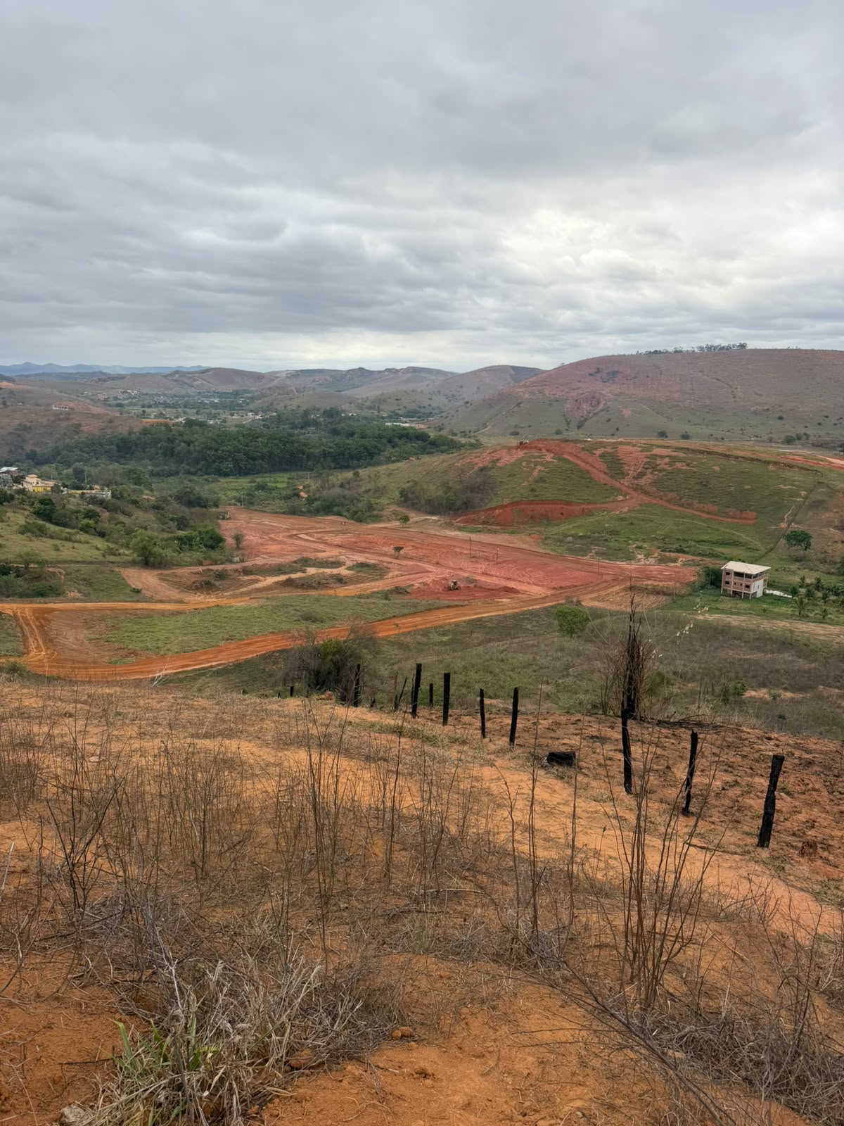 Lotes bairro Vista Dourada