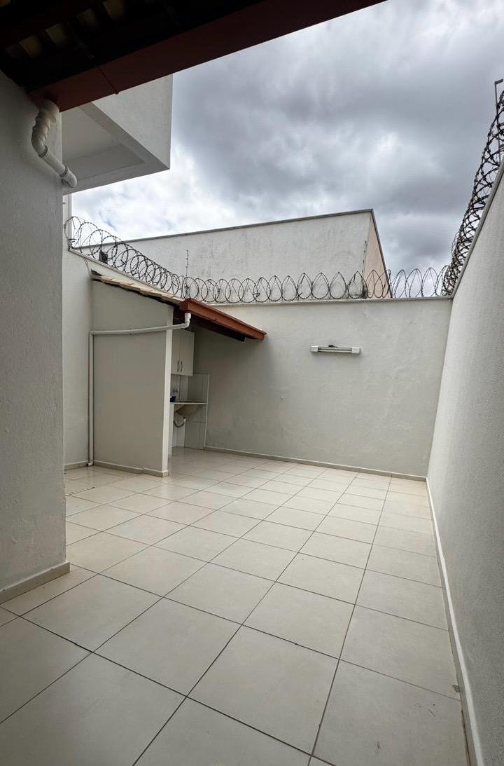Duplex 3 quartos(1 suíte) JK2